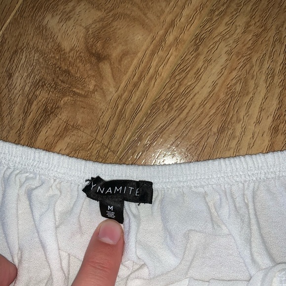 White Dynamite Off the shoulder shirt with slits - Picture 3 of 3